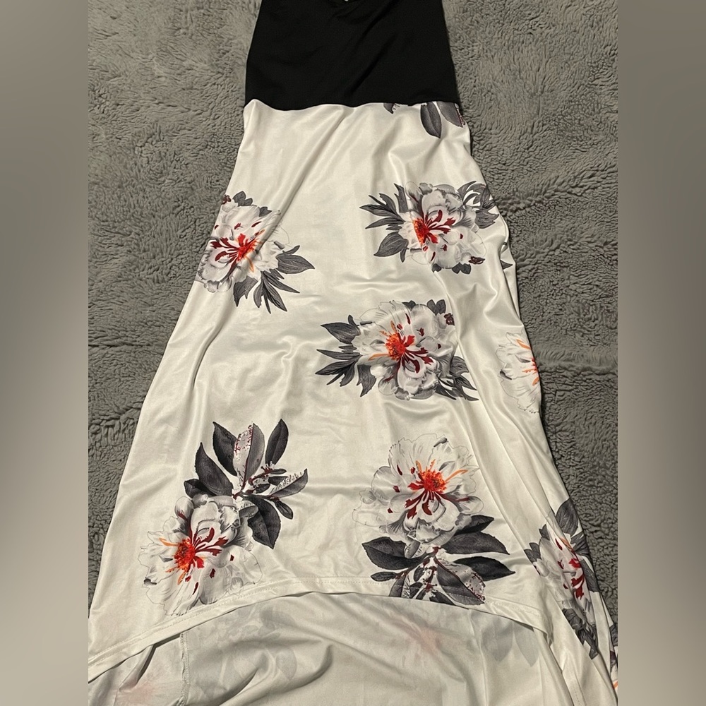 Never worn - Picture 2 of 3